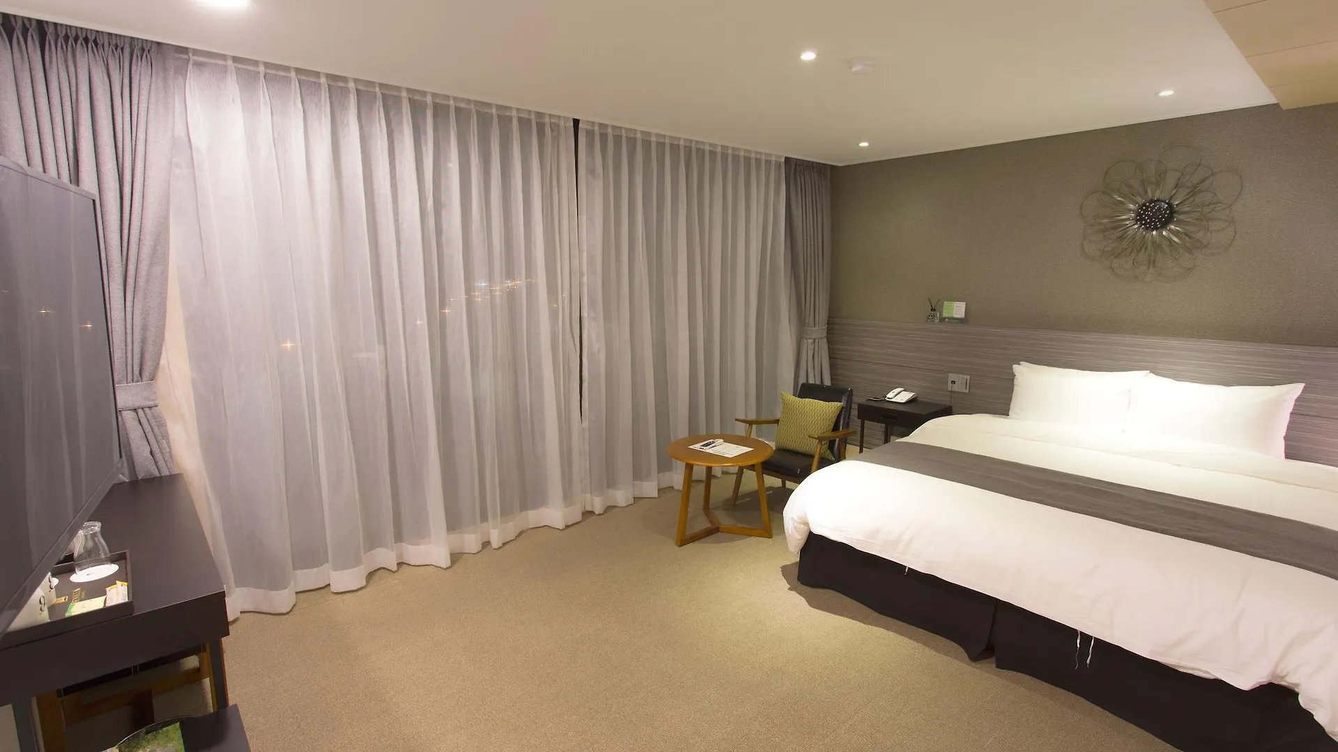 I-Jin Hotel Jeju